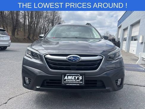 Used 2020 Subaru Outback Premium AWD/4WD image 2
