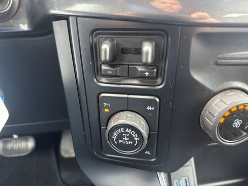 Used 2024 Ford F150 STX image 22