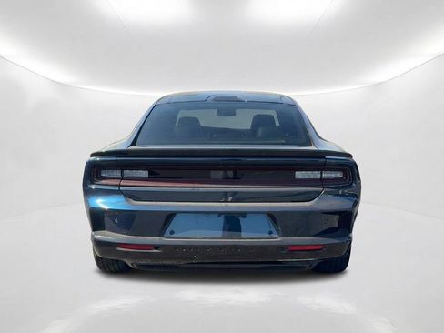 Used 2024 Dodge Charger Daytona Scat Pack w/ Plus Group AWD/4WD image 7
