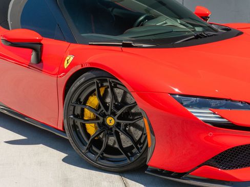 Used 2021 Ferrari SF90 Stradale AWD/4WD image 39