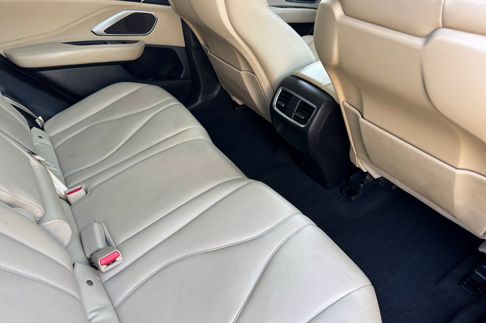 Used 2023 Acura RDX AWD image 33