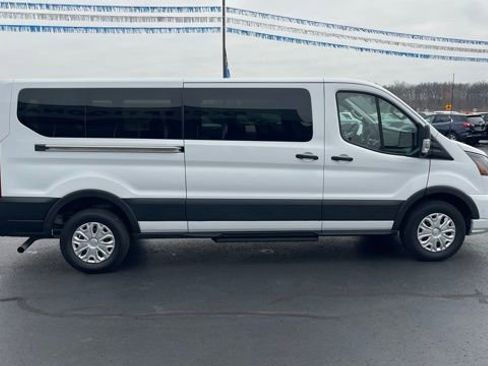 Used 2023 Ford Transit 350 XLT RWD image 7
