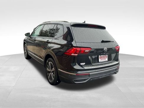 Used 2024 Volkswagen Tiguan Wolfsburg Edition AWD/4WD image 7