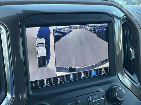 Used 2023 Chevrolet Silverado 2500 High Country image 32