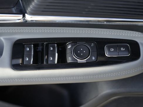 Used 2020 Lincoln Corsair FWD image 23