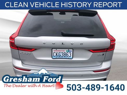 Used 2025 Volvo XC60 B5 Plus AWD/4WD image 5