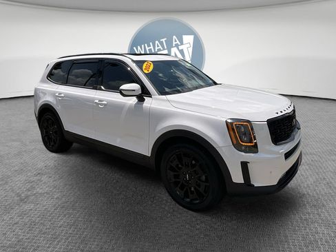 Certified 2022 Kia Telluride SX w/ SX Prestige Package AWD/4WD image 1