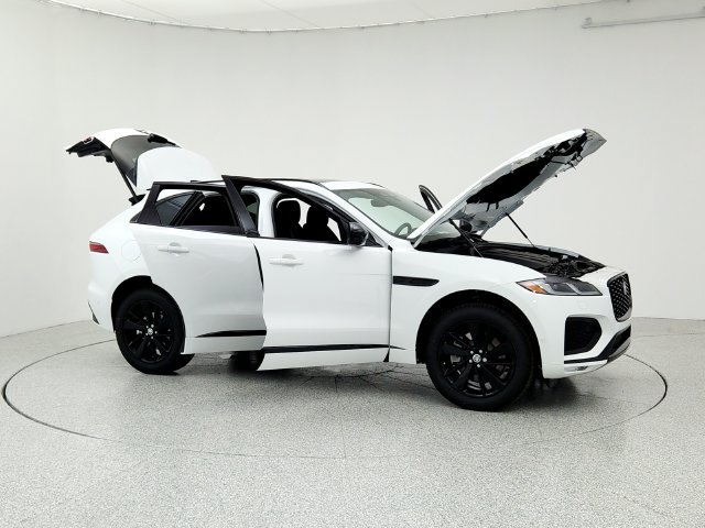 Certified 2026 Jaguar F-PACE R-Dynamic S AWD/4WD image 10