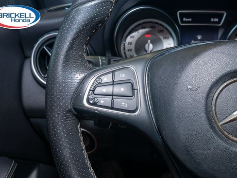 Used 2017 Mercedes-Benz GLA 250 image 30