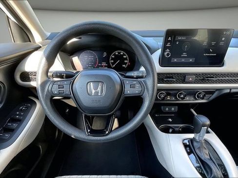 Used 2026 Honda HR-V LX image 10