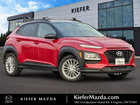 Used 2019 Hyundai Kona SEL image 1