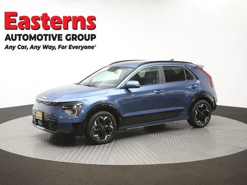 Used 2024 Kia Niro Wind w/ Wind Preserve Package FWD image 57
