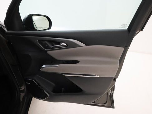 Certified 2024 Chevrolet Traverse LT w/ Enhanced Driving Package image 23