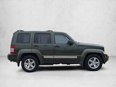 Used 2008 Jeep Liberty Limited image 4