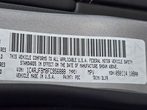 Used 2015 Jeep Grand Cherokee Limited w/ Luxury Group II AWD/4WD image 65