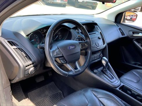 Used 2016 Ford Focus SE w/ Equipment Group 201A image 18