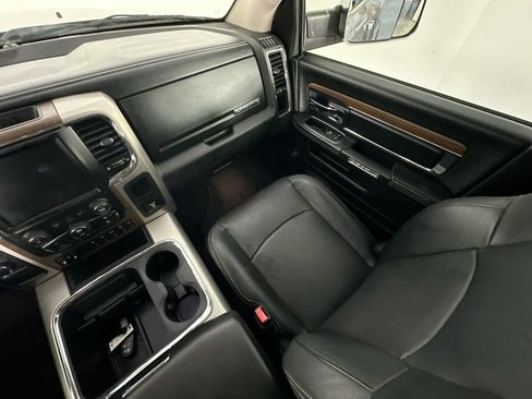 Used 2017 RAM 3500 Laramie w/ Snow Chief Group AWD/4WD image 11