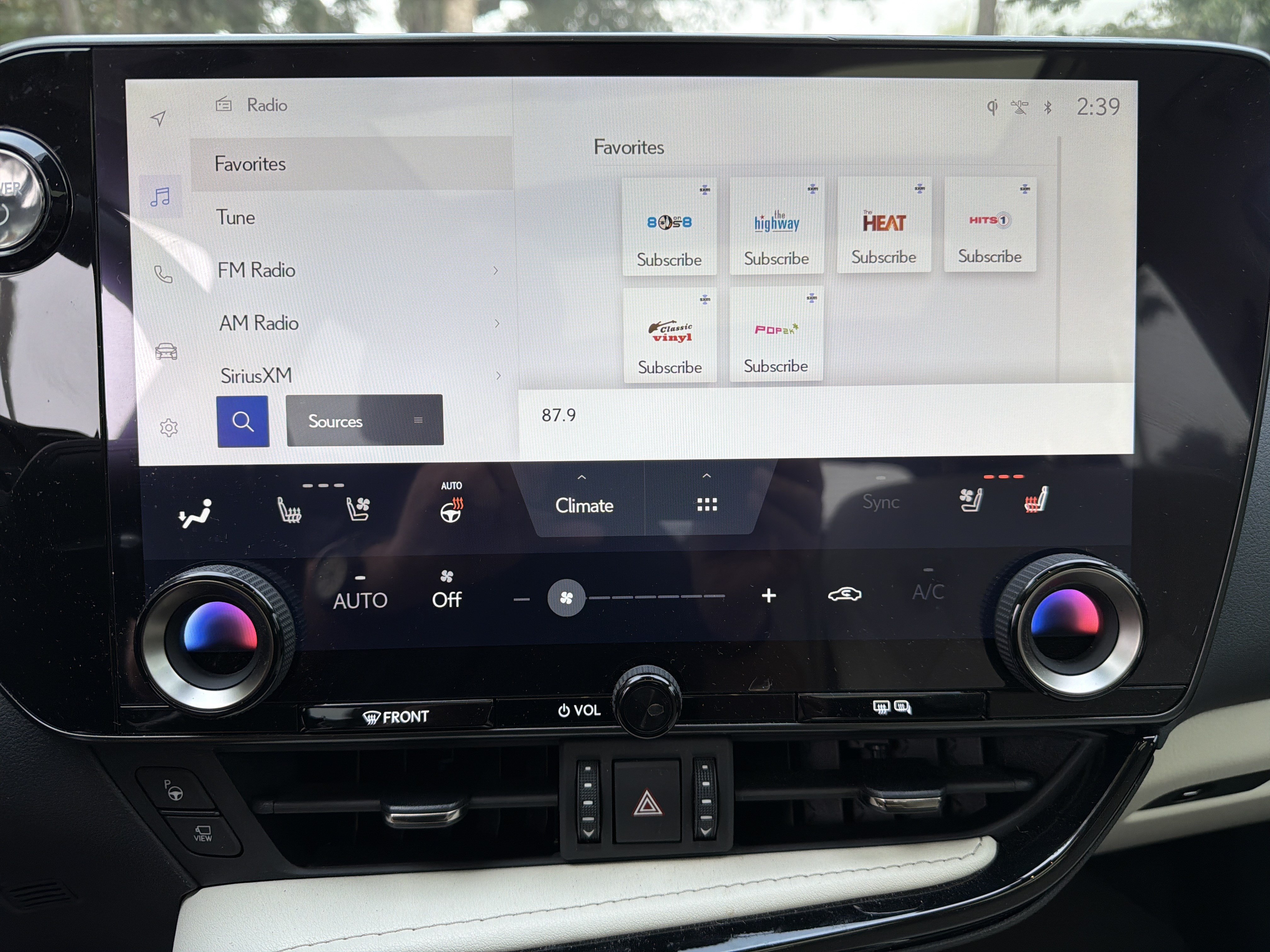 Used 2025 Lexus NX 350h AWD w/ Accessory Package (2T) image 22