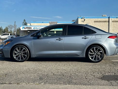 Used 2022 Toyota Corolla SE image 6