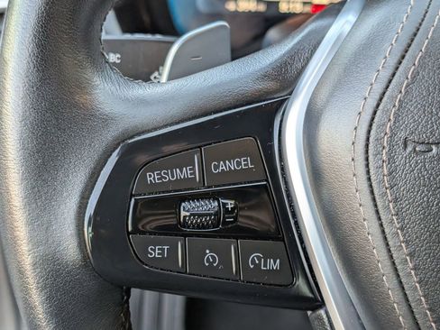 Certified 2023 BMW 530i w/ Premium Package image 18