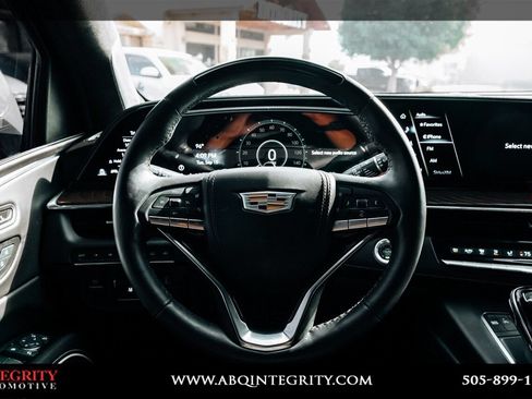 Used 2024 Cadillac Escalade Sport Platinum AWD/4WD image 27