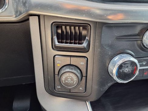 Used 2024 Ford F150 Lariat w/ FX4 Off-Road Package AWD/4WD image 13