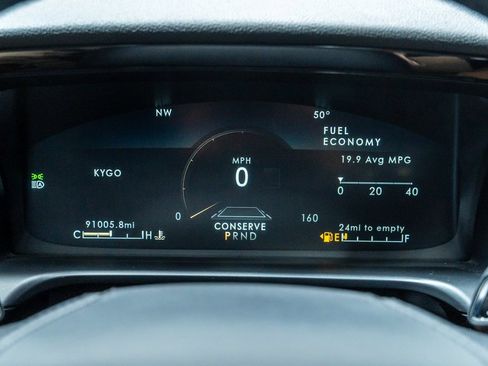 Used 2020 Lincoln Aviator Reserve w/ Equipment Group 202A image 14