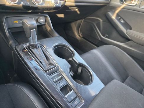 Used 2024 Honda Civic Sport image 19