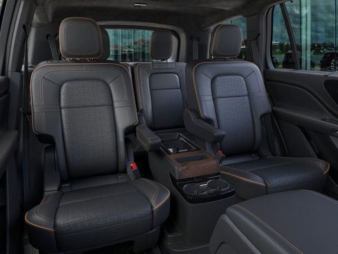New 2026 Lincoln Aviator Black Label w/ Dynamic Handling Package AWD/4WD image 11
