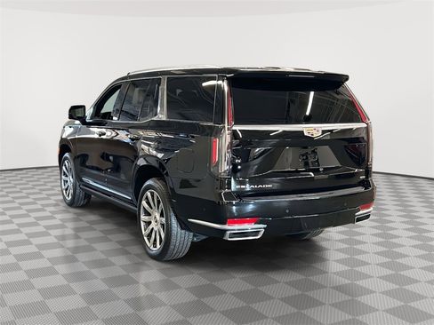 Certified 2021 Cadillac Escalade Premium Luxury Platinum image 11