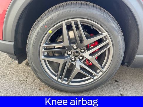 New 2026 Ford Explorer ST-Line w/ ST-Line Street Pack AWD/4WD image 25
