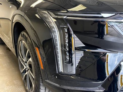 New 2025 Cadillac Optiq Sport 1 image 4