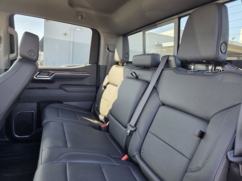 New 2025 Chevrolet Silverado 1500 RST w/ Rally Edition image 16