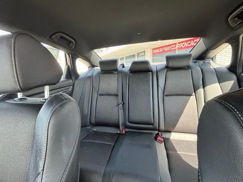 Used 2020 Honda Accord Sport image 14