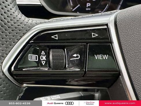 Certified 2022 Audi e-tron S Prestige w/ Prestige Package AWD/4WD image 30