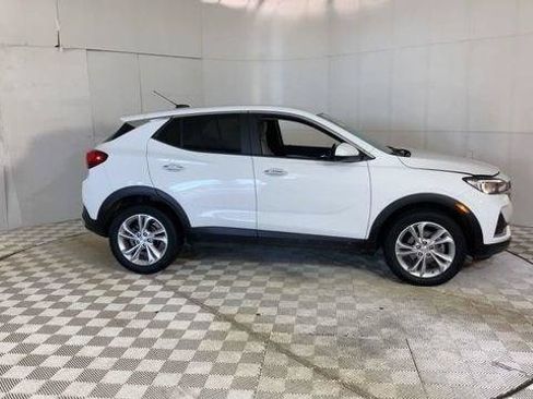 Used 2023 Buick Encore GX Preferred w/ Cold Weather Comfort Package FWD image 2