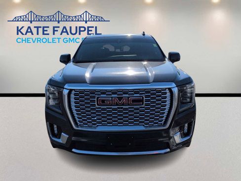 Used 2021 GMC Yukon Denali w/ Denali Premium Package image 2