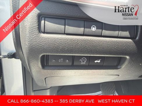 Certified 2023 Nissan Rogue SV w/ SV Premium B Package AWD/4WD image 15