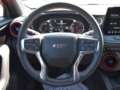 Used 2023 Chevrolet Blazer RS w/ Driver Confidence II Package FWD image 3