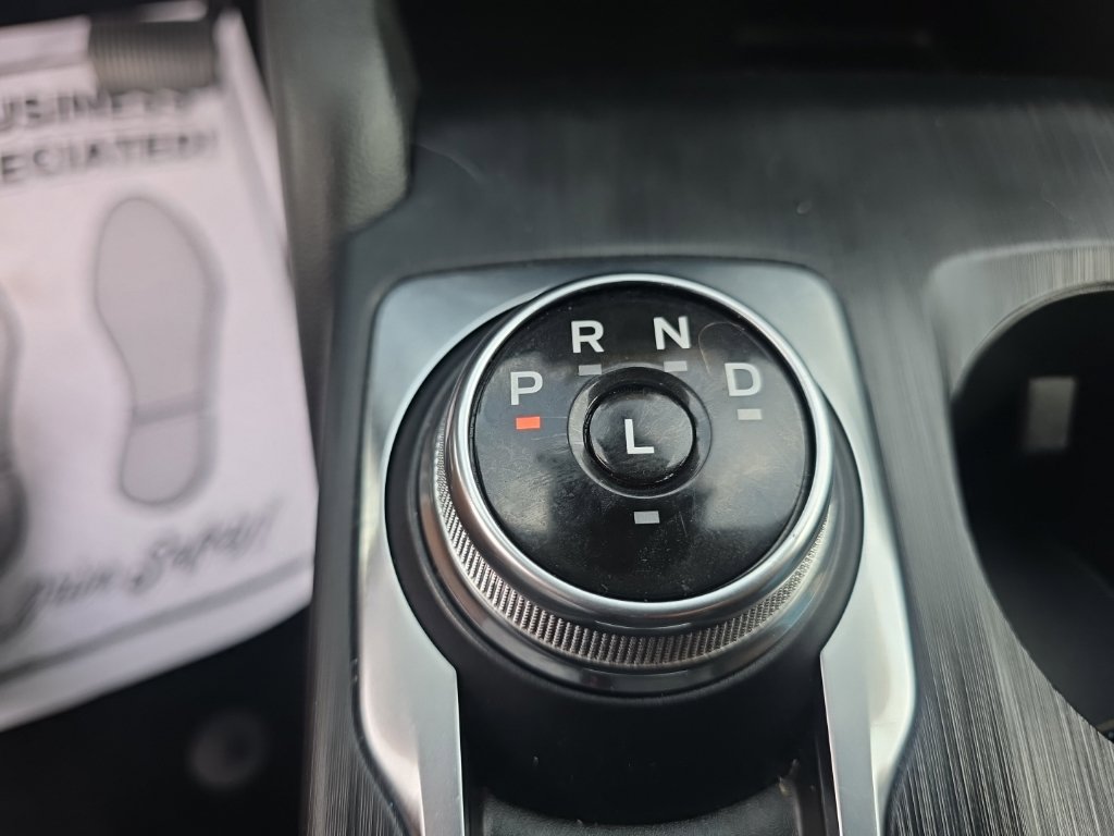 Used 2024 Ford Escape Active w/ Cold Weather Package FWD image 22