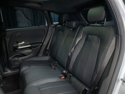 Used 2026 Mercedes-Benz GLA 250 image 13