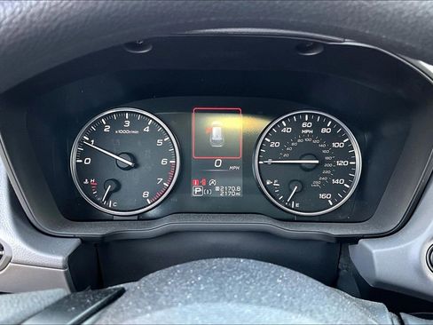 Certified 2025 Subaru Crosstrek 2.5i Premium AWD/4WD image 12