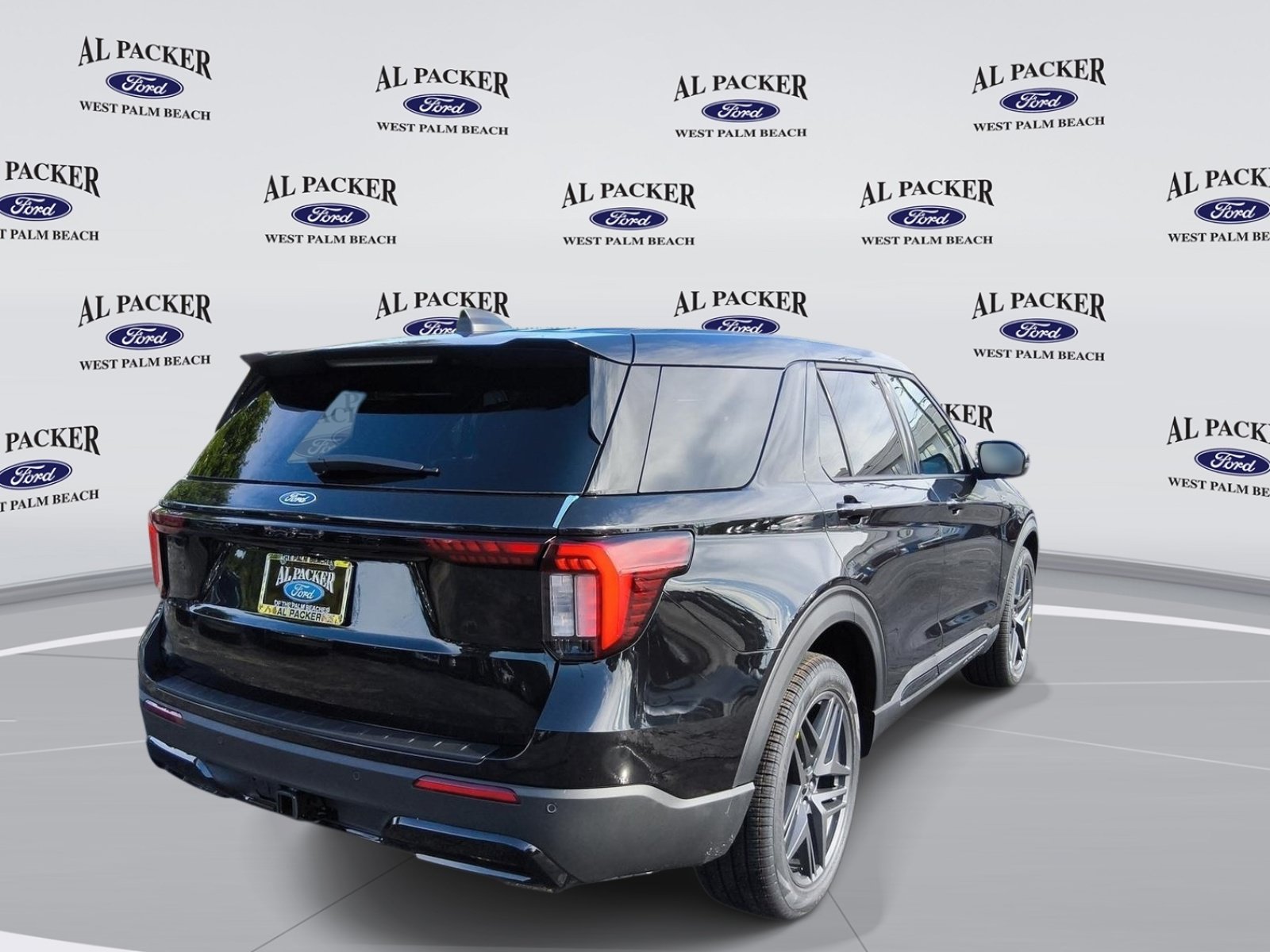New 2027 Ford Explorer ST-Line w/ Premium Package RWD image 6
