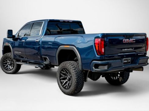 Used 2021 GMC Sierra 3500 Denali w/ Technology Package AWD/4WD image 8