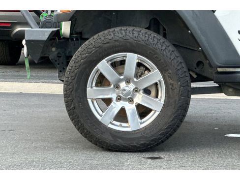 Used 2022 Jeep Wrangler Unlimited Sport image 31