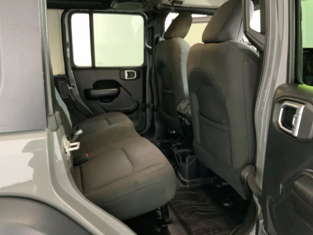 Used 2019 Jeep Wrangler Unlimited Sport S AWD/4WD image 30