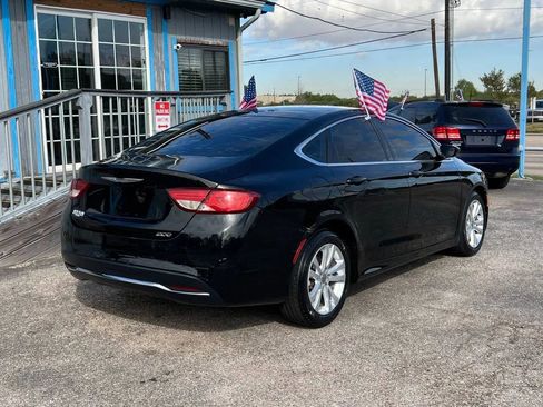 Used 2015 Chrysler 200 Limited image 6