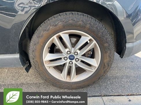 Used 2018 Ford Edge SEL w/ Equipment Group 201A image 8