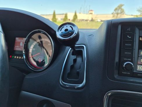 Used 2017 Dodge Grand Caravan GT FWD image 20