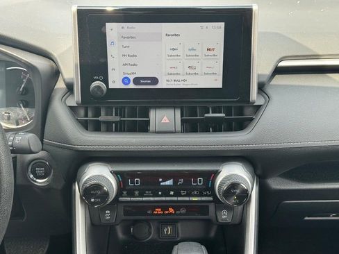 Certified 2025 Toyota RAV4 XLE FWD image 19